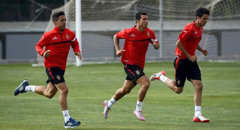 Fotogalería del entrenamiento del Real Zaragoza en la Ciudad Deportiva