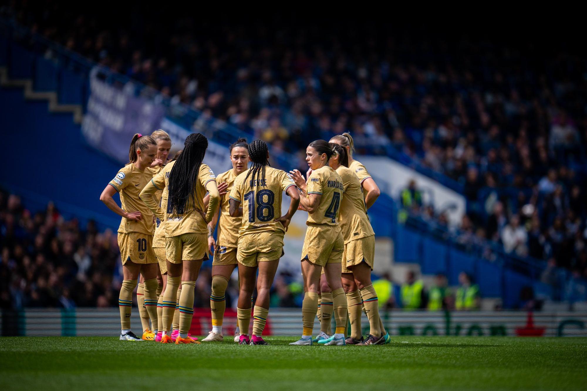 Las jugadoras del Barça durante la semifinal contra el Chelsea