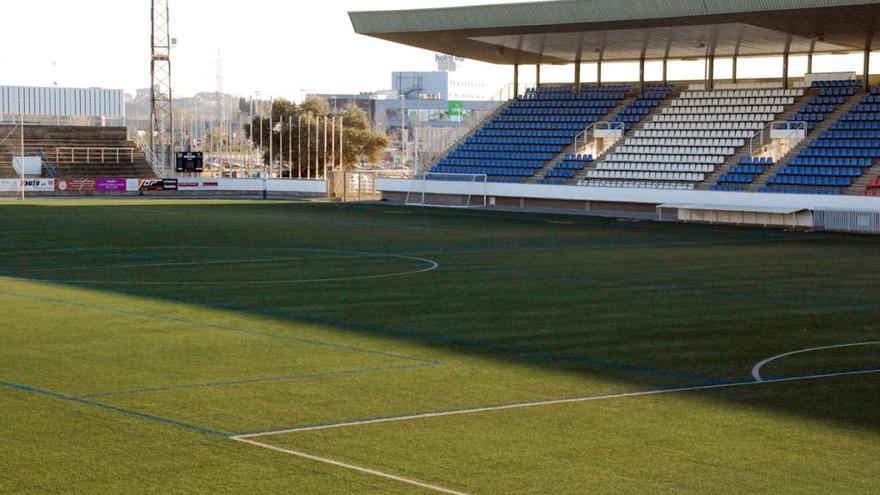 L&#039;estadi de Vilatenim, on juguen els equips de la Unió.