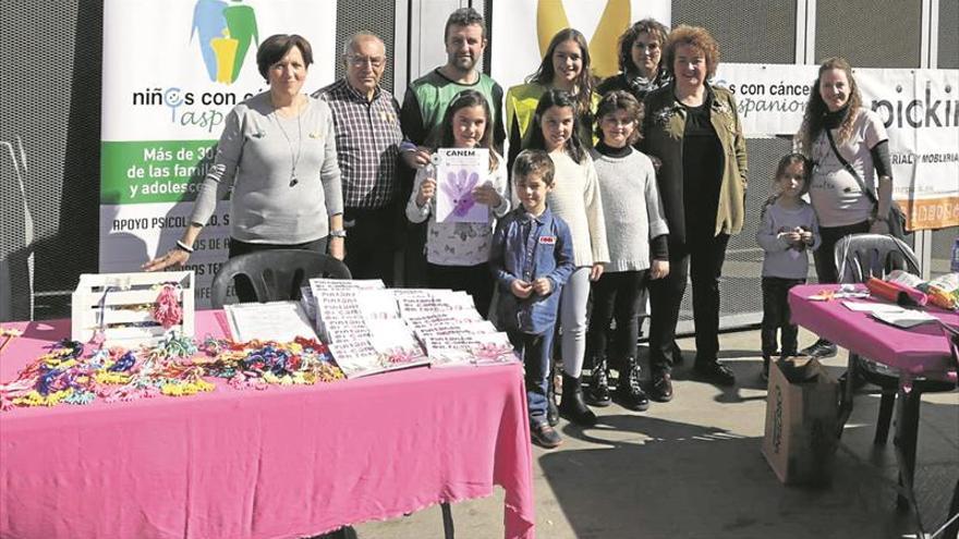 La solidaridad marca el acto por los niños con cáncer