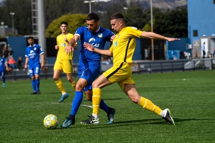 25-01-20  DEPORTES. CAMPOS DE FUTBOL DE LA ZONA DEPORTIVA DEL PARQUE SUR EN MASPALOMAS. MASPALOMAS. SAN BARTOLOME DE TIRAJANA.  Partido de futbol entre los equipos del San Fernando de Maspalomas y el Vera disutado en el Campo de Futbol del San Fernando de Maspalomas en la zona deportiva del Parque Sur de Maspalomas.  Fotos: Juan Castro  | 26/01/2020 | Fotógrafo: Juan Carlos Castro