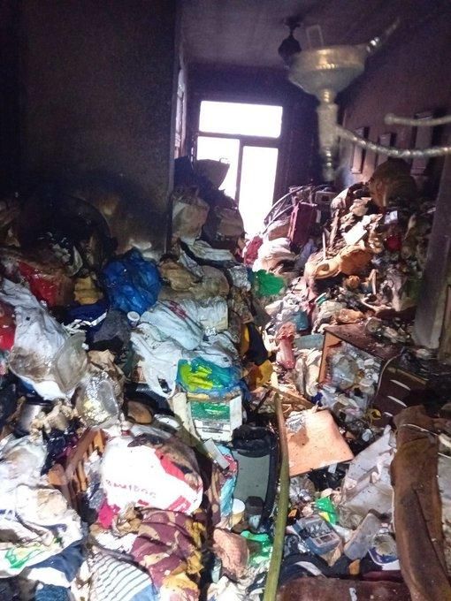 Incendio en una casa de Manacor con una persona con síndrome de Diógenes