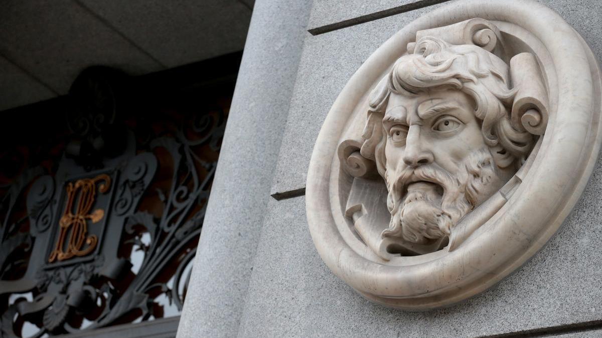 Detalle de la fachada del Banco de España.