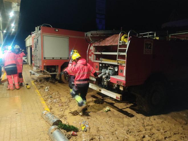 Los Bomberos de Mallorca trabajan en Valencia
