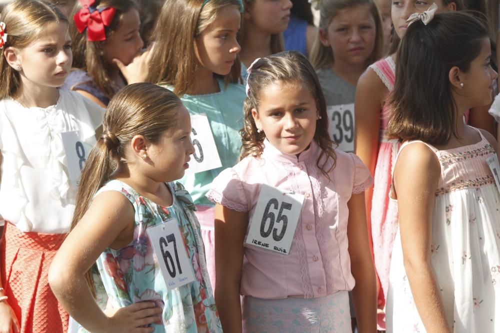 Las candidatas a la Corte de Honor Infantil, en l'Oceanogràfic