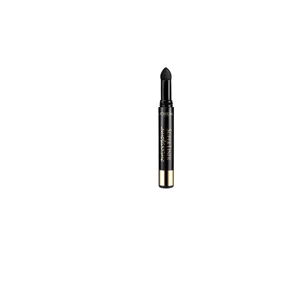 En formato XL, 'eyeliner' más sombra