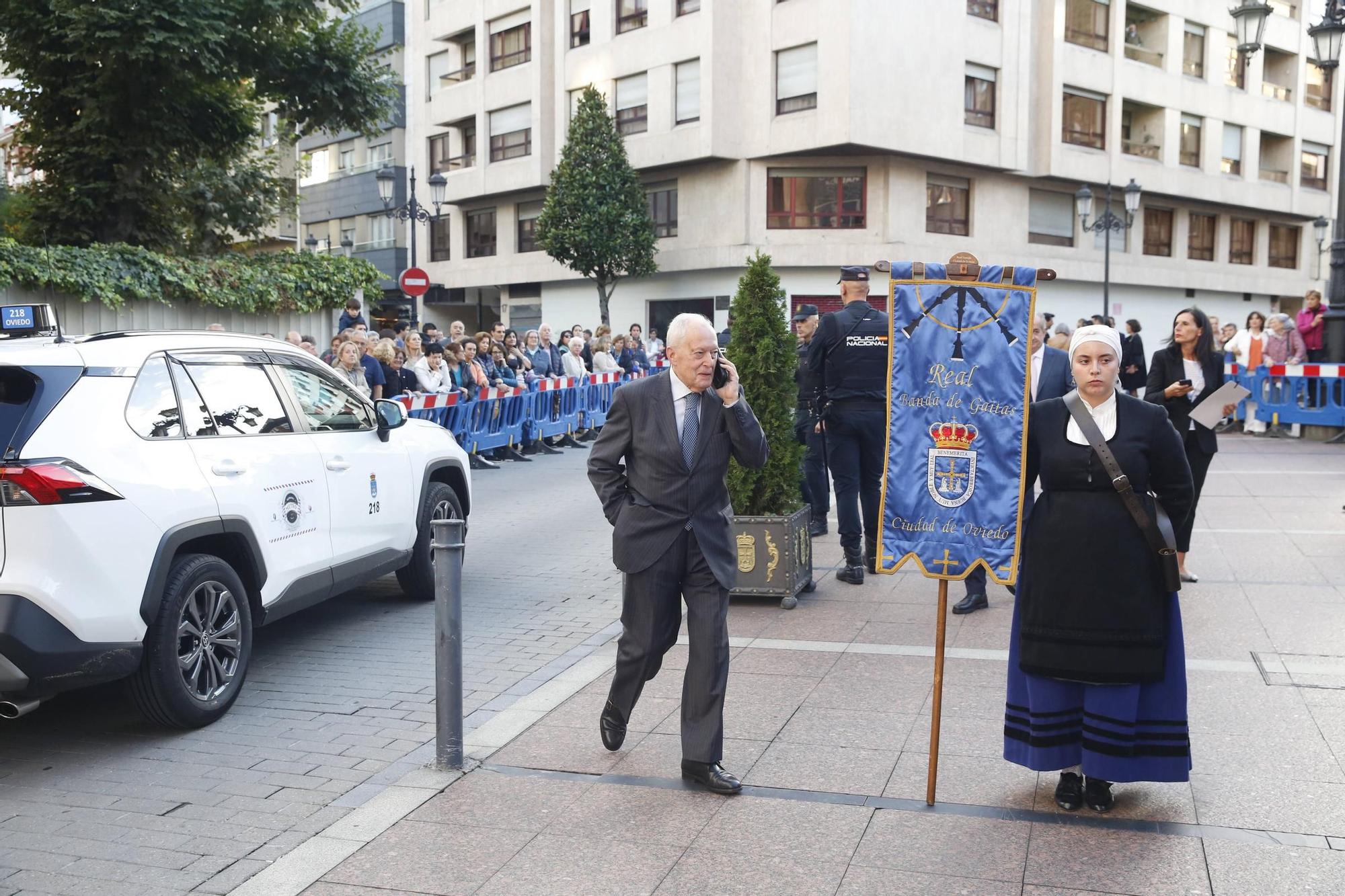 EN IMÁGENES: La Familia Real asiste en Oviedo al concierto de los premios "Princesa de Asturias"