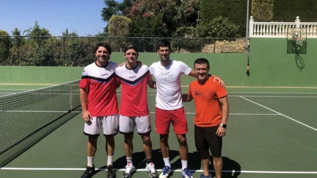 Davidovich y Djokovic compartieron pista de entrenamiento tras el confinamiento.