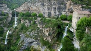 L'impressionant monestir entre cingleres i salts d'aigua que ja es pot visitar