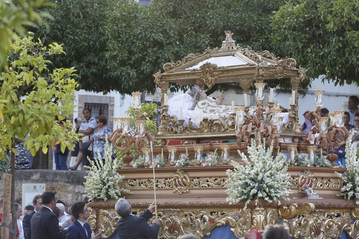 Fotogalería: Procesión de la Virgen de Acá.