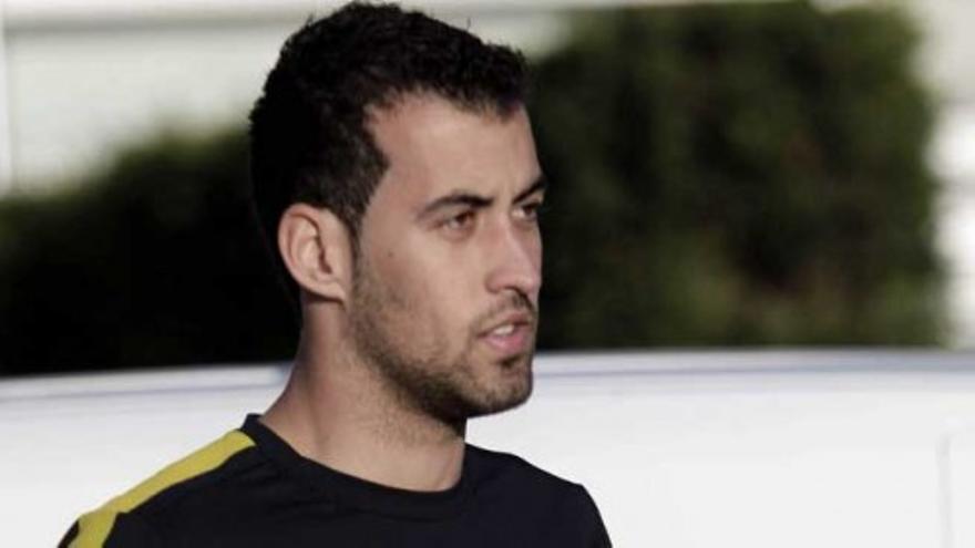 Busquets da un 'toque' a Mourinho