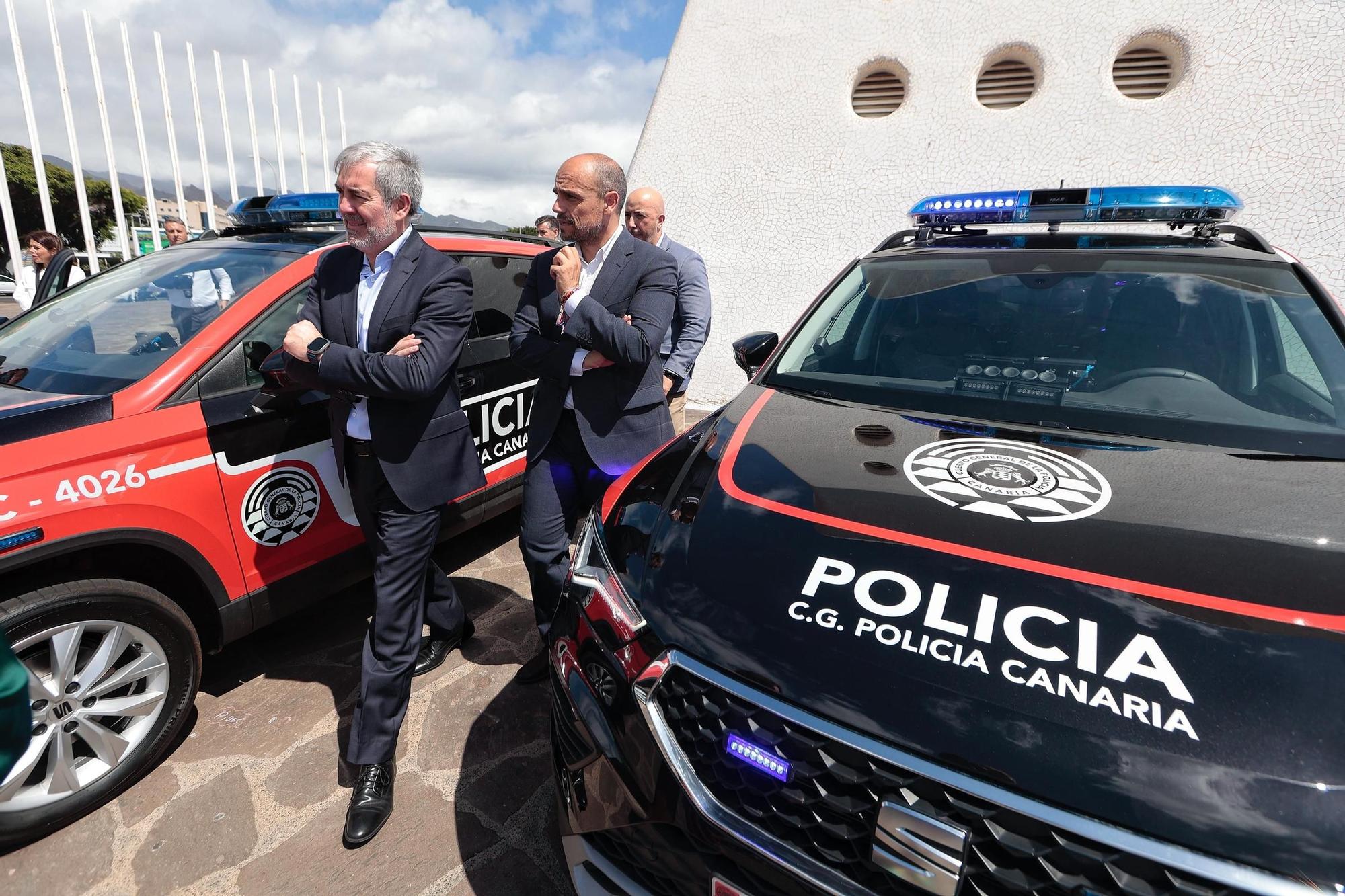 Presentación de los nuevos vehículos de la Policía Autonómica