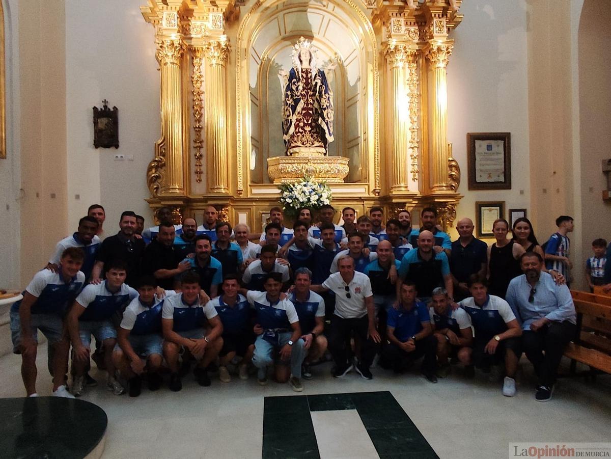 El Águilas celebra con su afición el ascenso a Primera RFEF