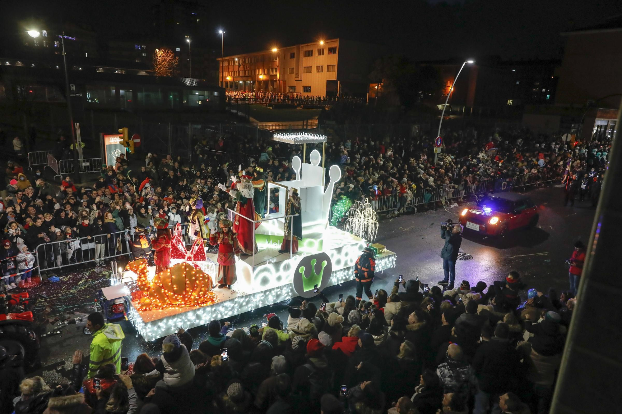 En imágenes: Así fue la cabalgata de Reyes en Gijón