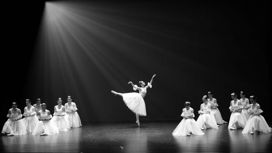 La Felguera acoge una gala para celebrar el Día Internacional de la Danza