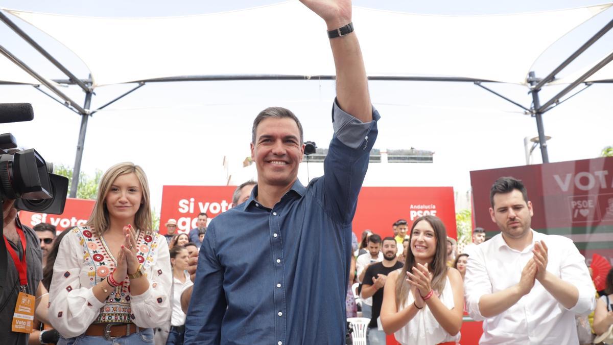 Fotos del mitin de Pedro Sánchez y Juan Espadas (PSOE) en Cártama