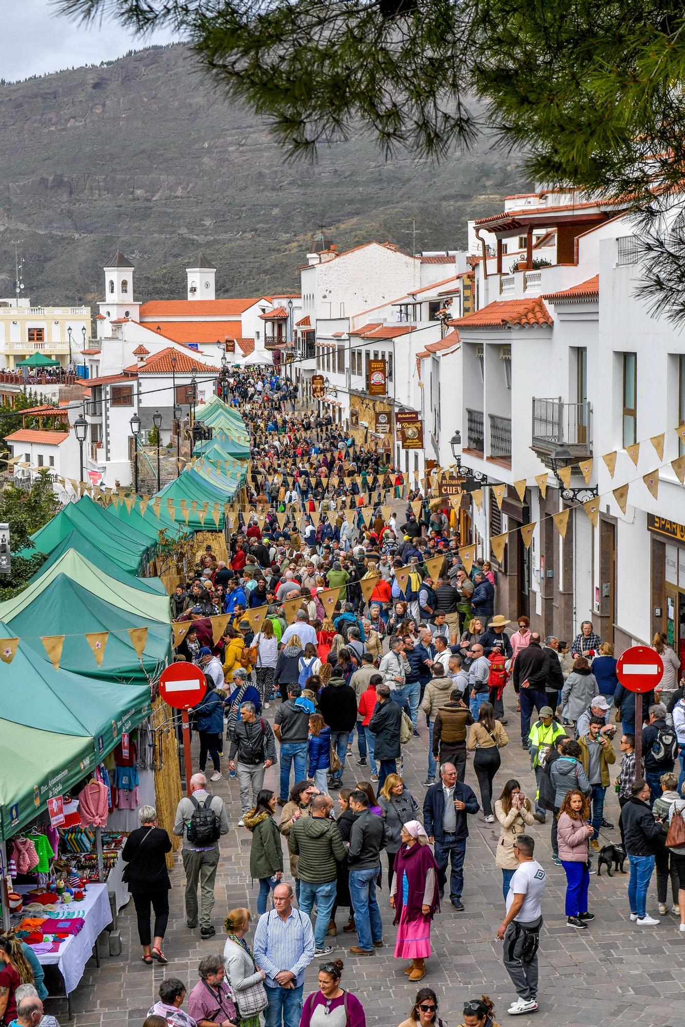 Fiesta del Almendro en Flor en Tejeda