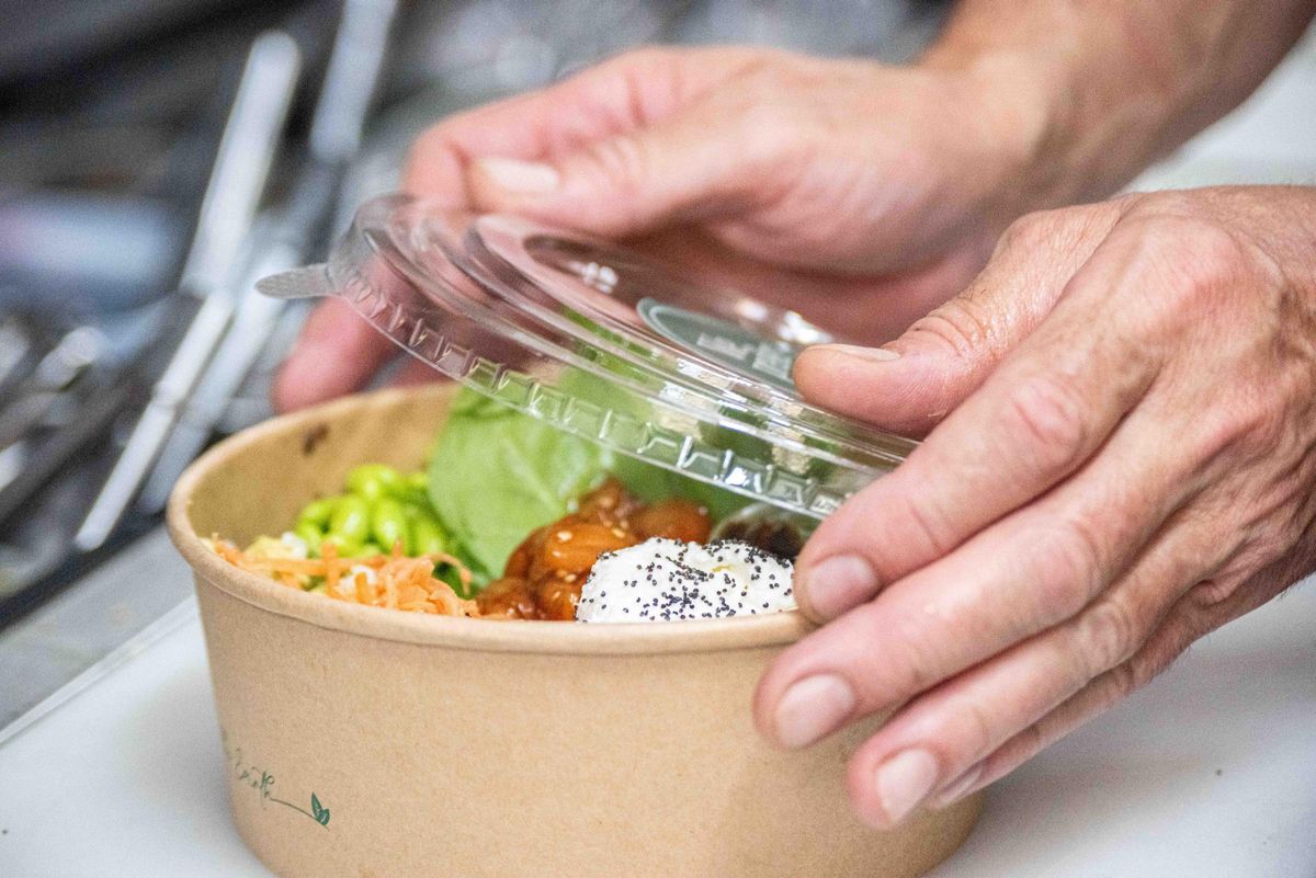 weprefereat. ofrece comida saludable para empresas