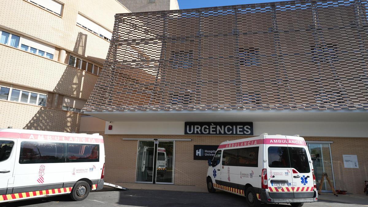 Servicio de Urgencias del Hospital General de Castellón, con la fachada renovada.