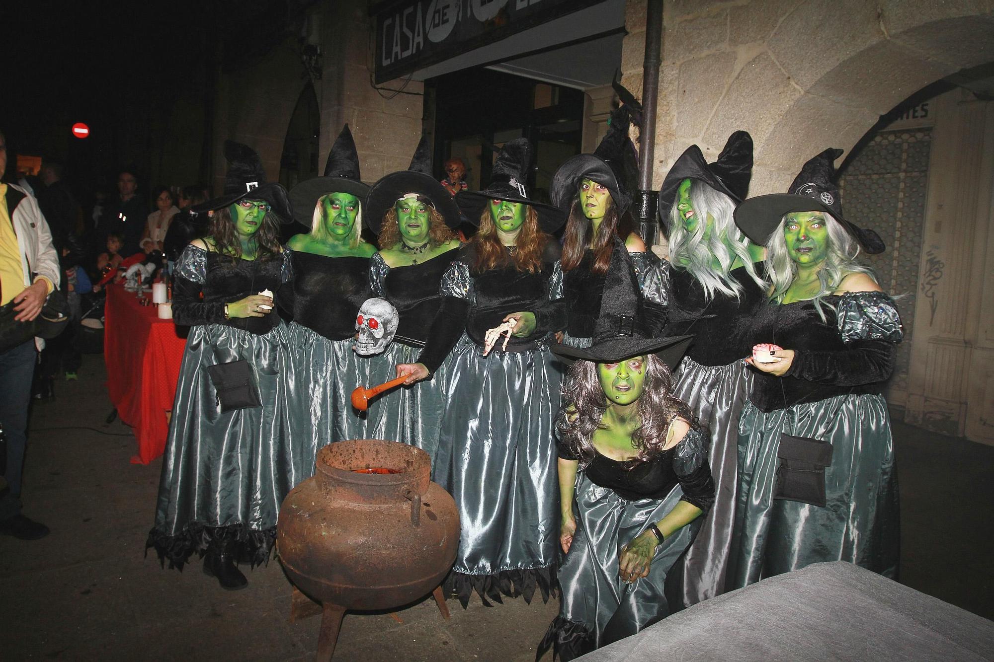 Halloween en Galicia: "Halloween a rachar!"