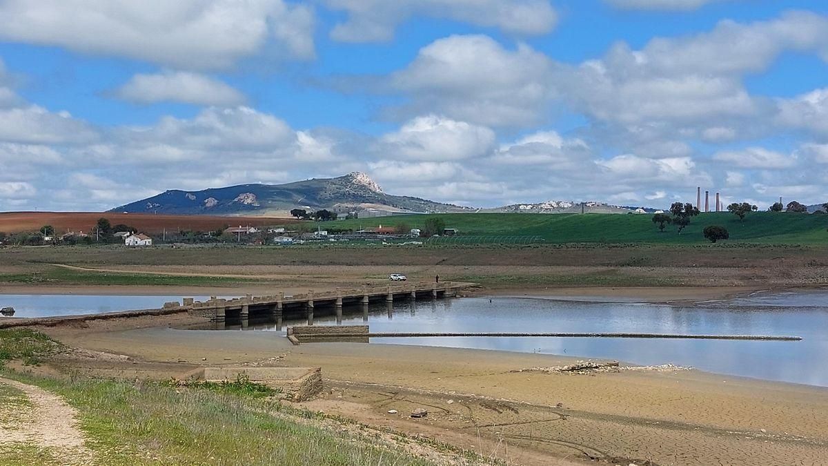 Embalse de Sierra Boyera, que se encuentra en niveles de alarma.