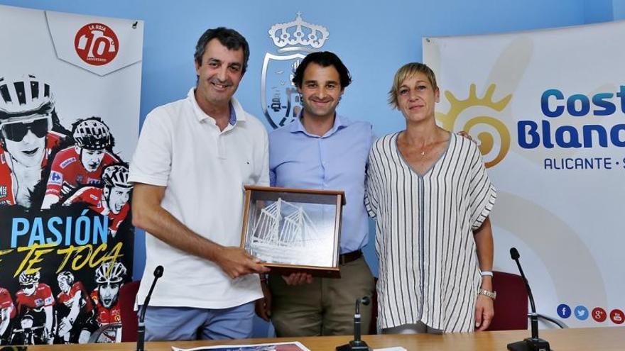 Imagen de la presentación de nuevos detalles sobre la celebración de la primera etapa de La Vuelta en Torrevieja
