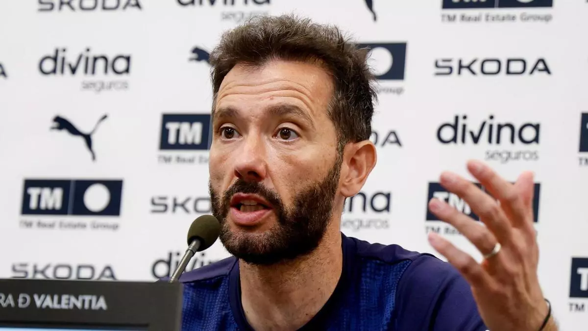 Carlos Corberán: "39 puntos no son suficientes"