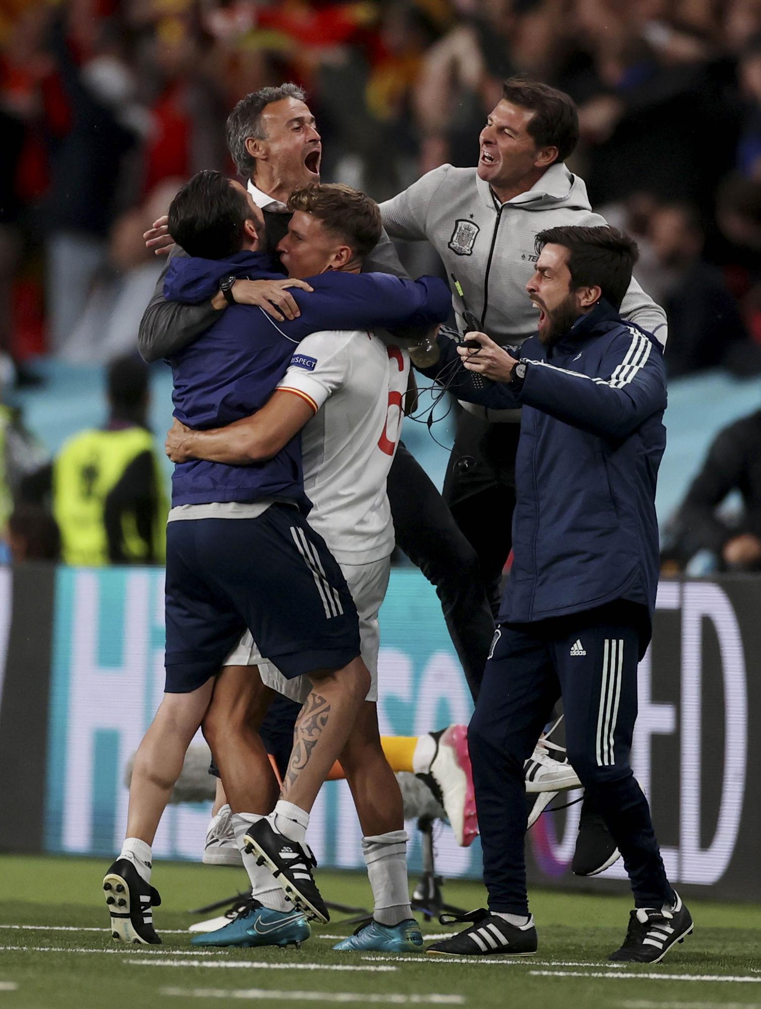 Así celebra Morata su gol contra Italia en la semifinal de la Eurocopa