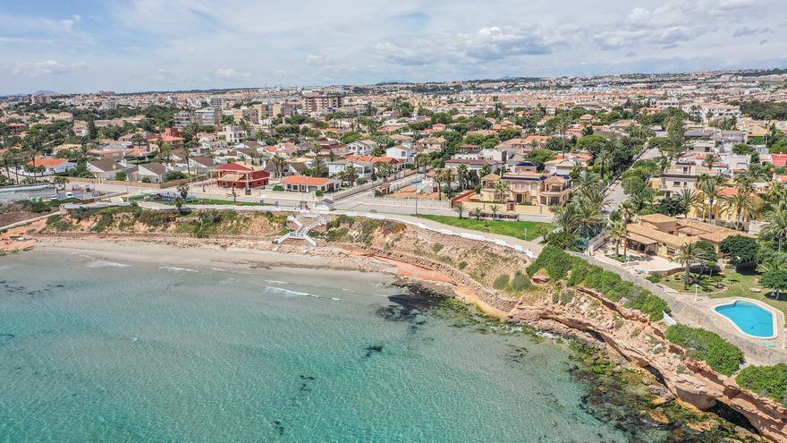 La demanda desborda a Educación y obliga a crear un colegio de barracones en Orihuela Costa en septiembre