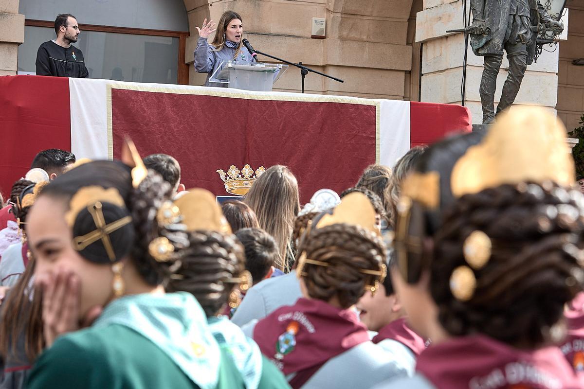 El Pregó i la Crida enceten la programació oficial de les Falles de Gandia 2026