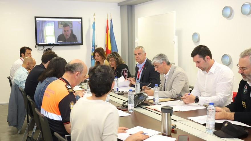 Reunión en A Estrada por el plan de salvamento en las playas de Galicia de este año