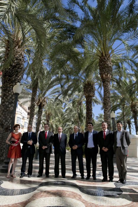 En octubre de 2013 participó en una cumbre en defensa del Corredor Mediterráneo junto a las direcciones socialistas de la Comunitat Valenciana, Murcia, Cataluña, Baleares y Andalucía en Alicante