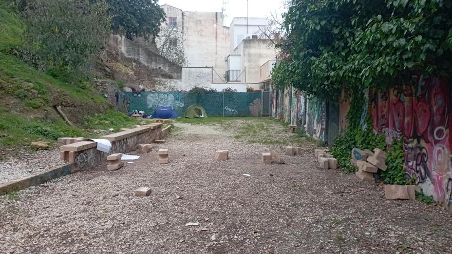 Prosigue la industria lítica por encima de la calle Agua