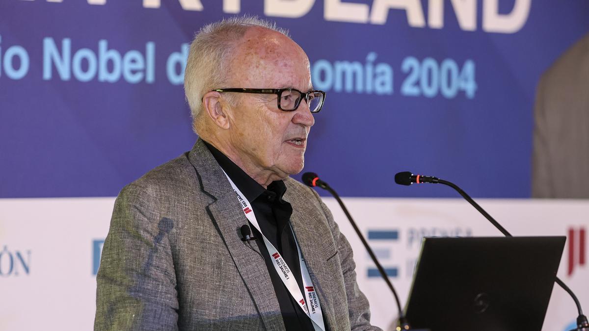 El premio Nobel de economía Finn Kydland en el Foro SaviAvanza