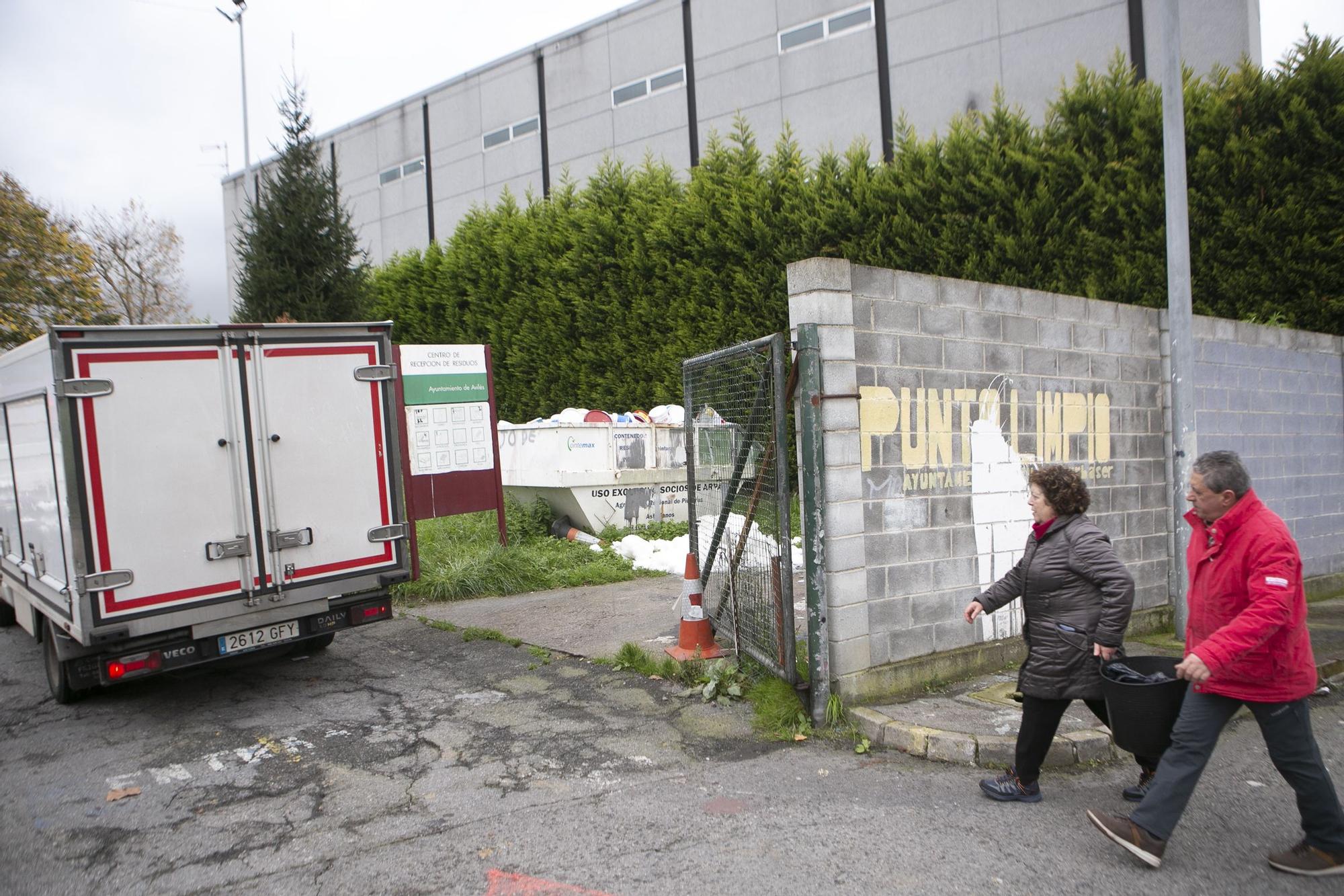 Los puntos limpios, pastos del abandono