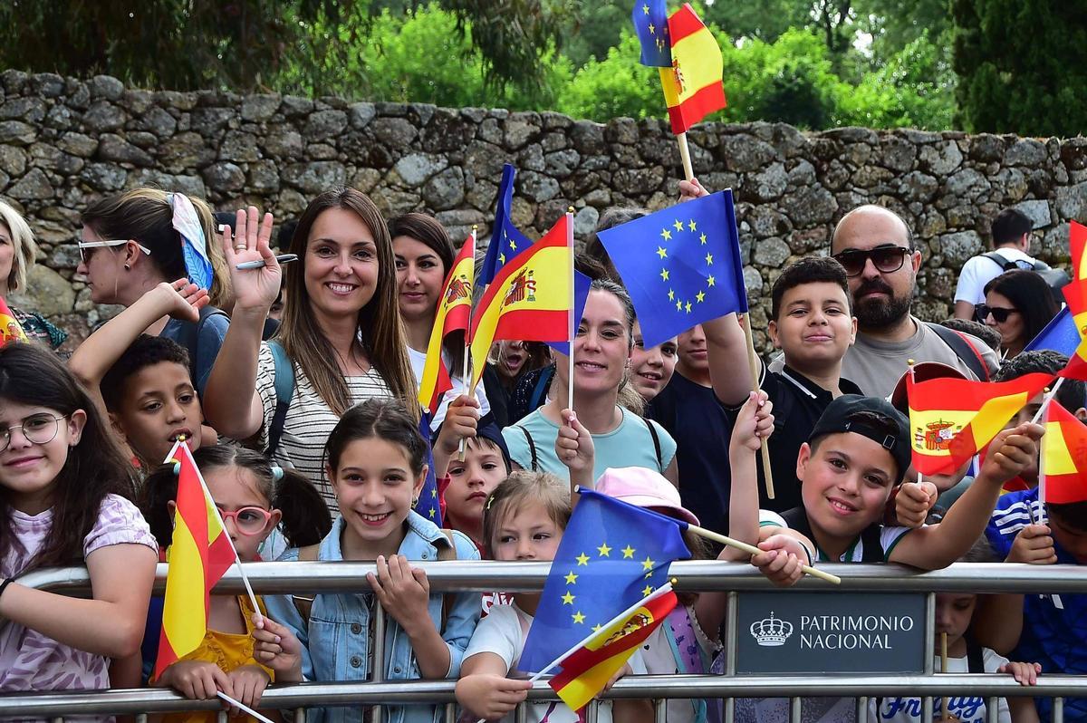 Fotogalería | La llegada del Rey de España, Felipe VI, al Monasterio de Yuste, en imágenes