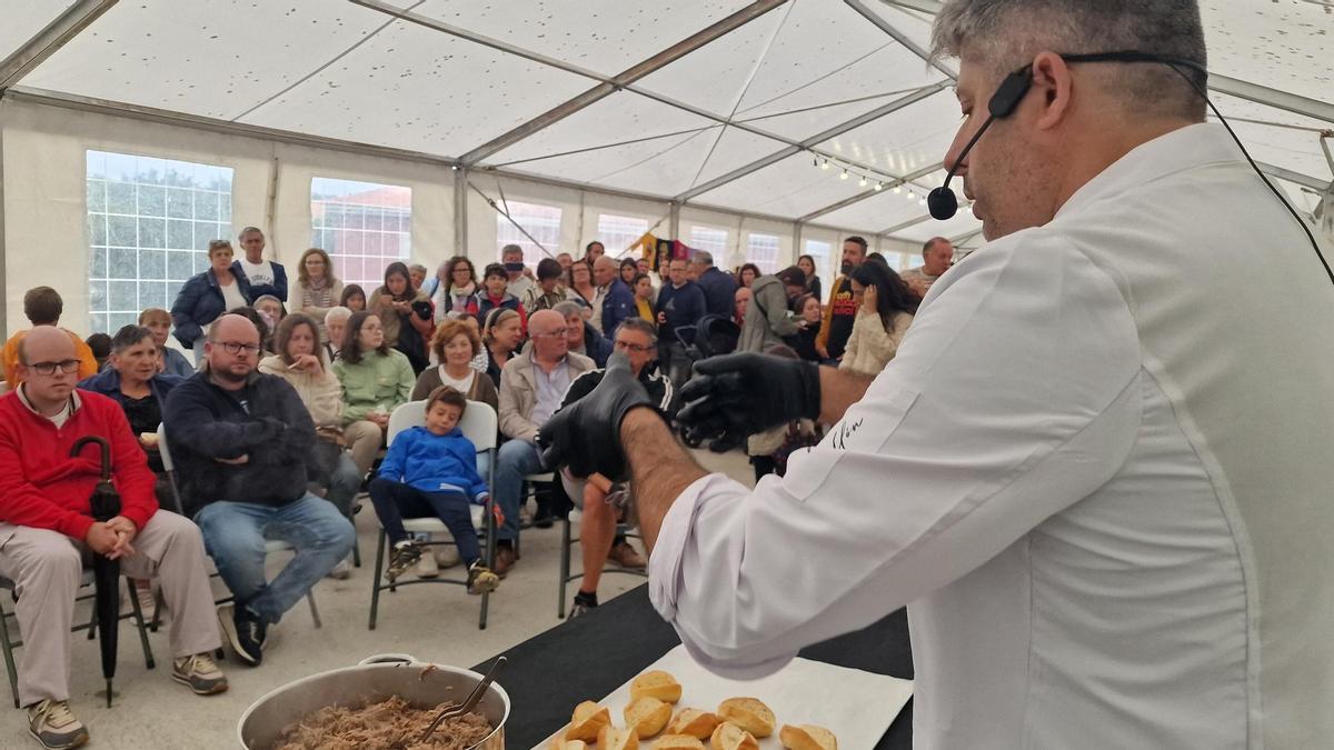 Productos frescos, degustación y talleres infantiles en la Feira Labrega de Brión