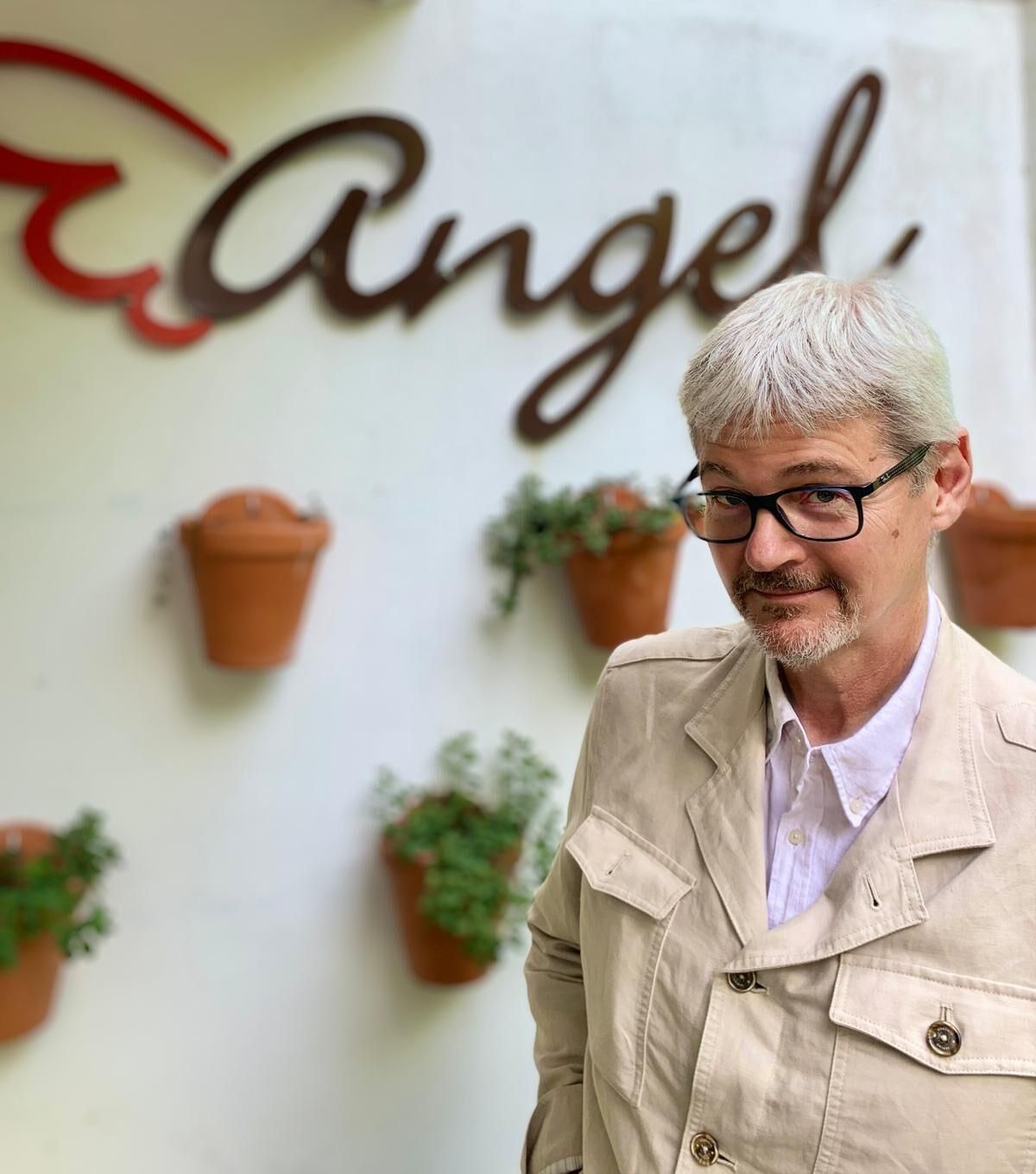 Ángel de la Cruz.