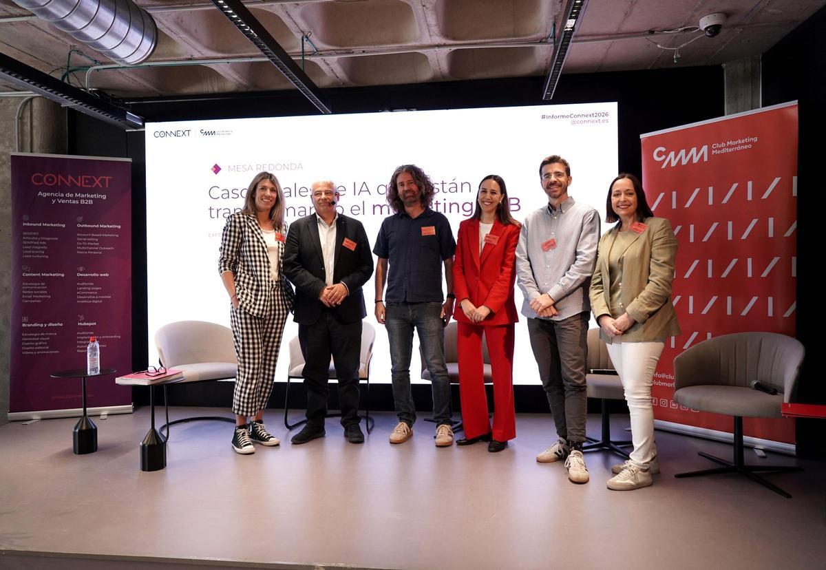 De izquierda a derecha Eva Prieto, Ximo Cortés, Javier Rayón, María Duart, Javier Peinado y Angélica Alarcón.