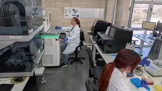 Tenerife fortalece la inversión en una de sus joyas científicas: el laboratorio del ADN