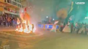 Los momentos de mayor tensión en el accidente pirotécnico de Alberic que ha dejado seis niños heridos
