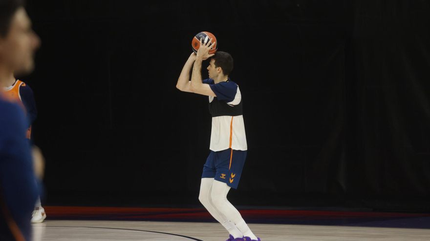 ¿Cuándo vuelve Xabi López Arostegui con Valencia Basket?