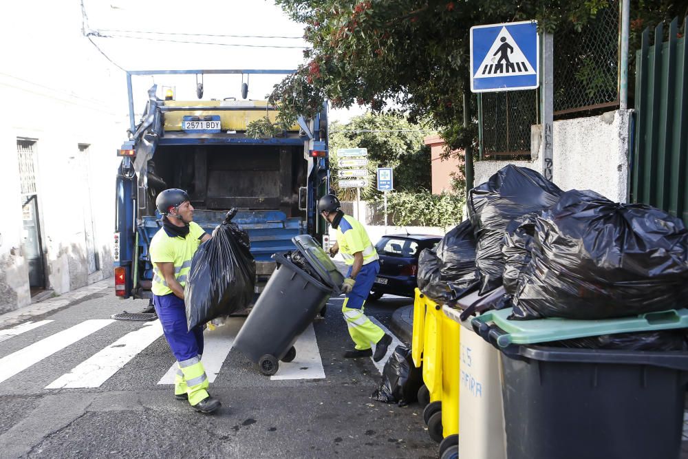 Operativo especial para retirar las basuras de las calles