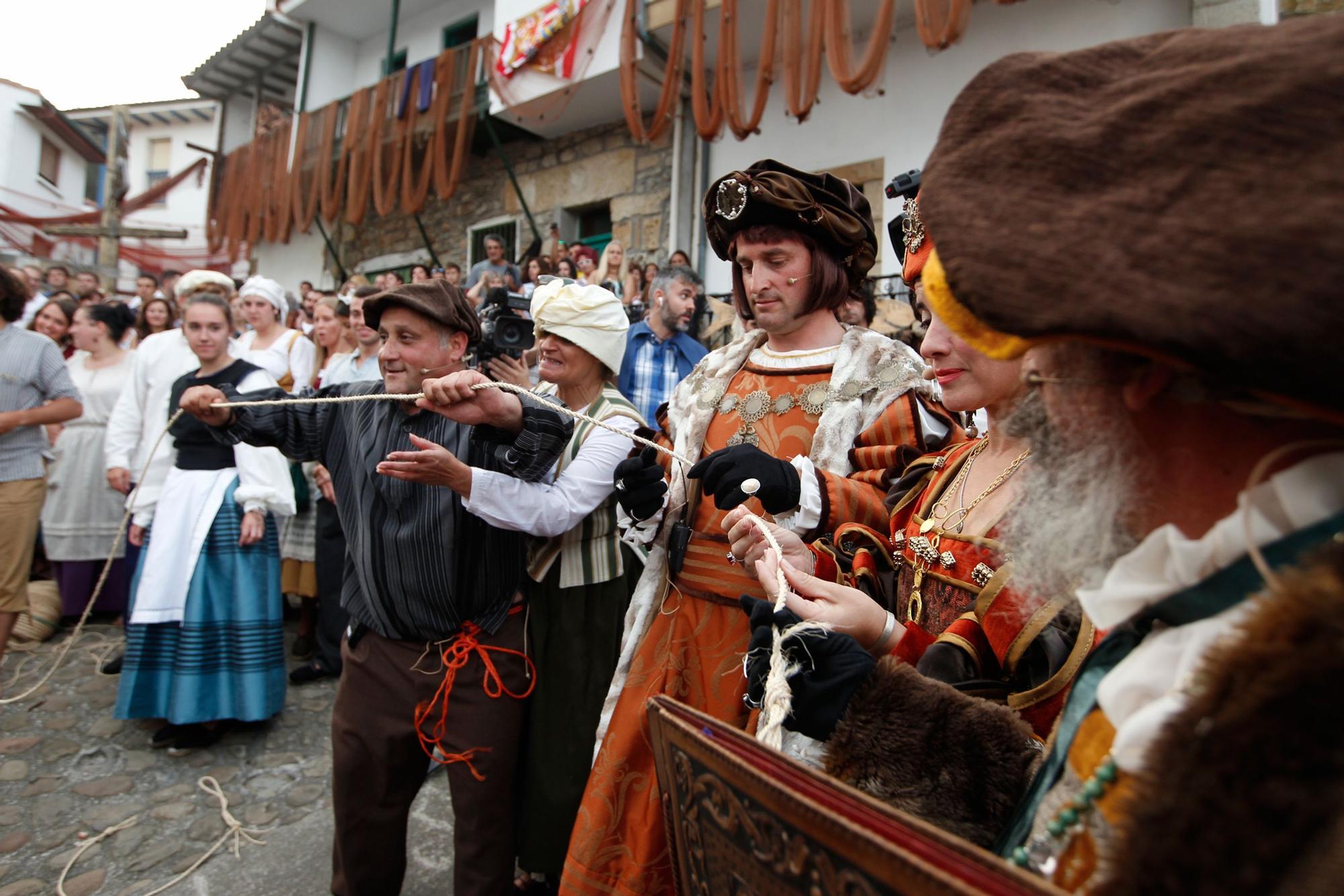 El desembarco de Carlos V en Tazones, así es la gran recreación histórica de Villaviciosa