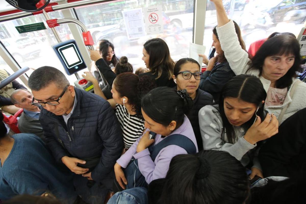 Huelga de 24 horas en la red de autobuses de Barcelona