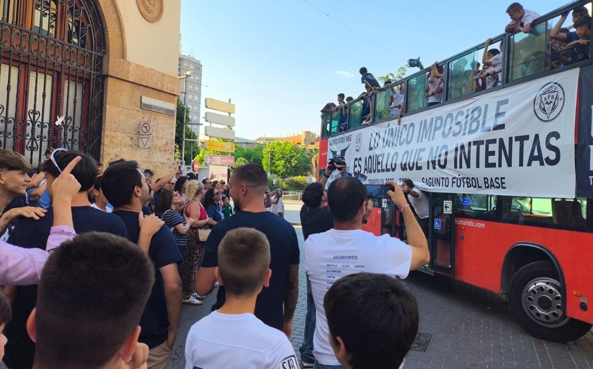 Celebración del Sagunto FB por el ascenso Celebración del Sagunto FB por el ascenso