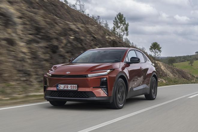 ¿Vas a comprar un coche eléctrico? Estos son los 5 más vendidos en abril de 2026