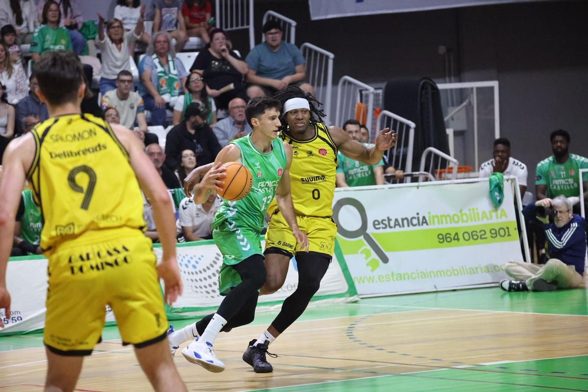 Galería | Las mejores imágenes del Amics Castelló-CB Llíria en el Ciutat Castelló