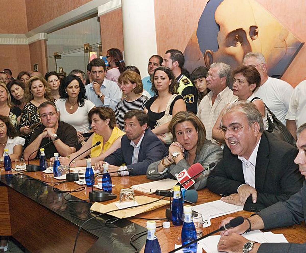 Treinta años de TRANSFUGUISMO