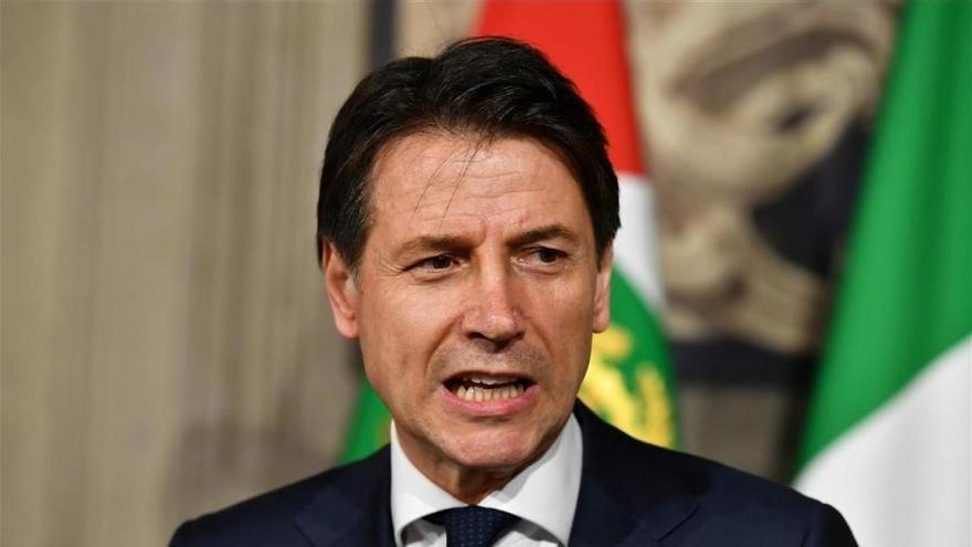 Conte renuncia al encargo de formar gobierno en Italia